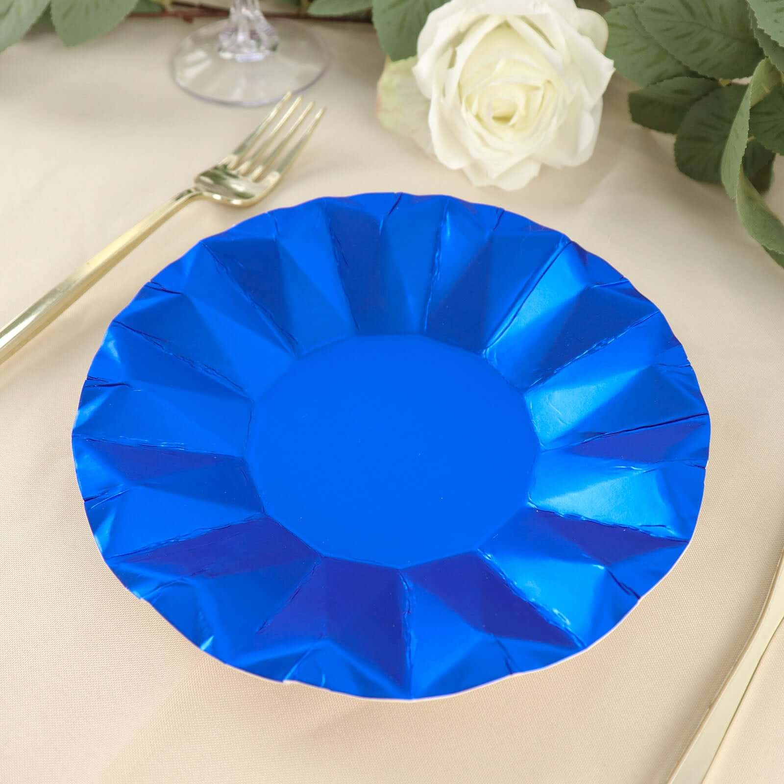 25 - Pack Paper 7" Round Dessert Plates in Royal Blue with Geometric Prism Rim - Disposable 400GSM Appetizer Salad Plates - Bell Racket Store