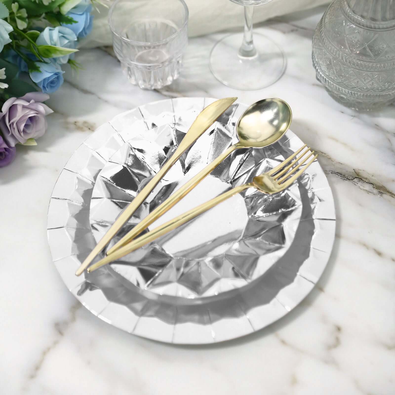 25 - Pack Paper 9" Round Dinner Plates in Metallic Silver with Geometric Prism Rim - Disposable 400GSM Party Plates - Bell Racket Store