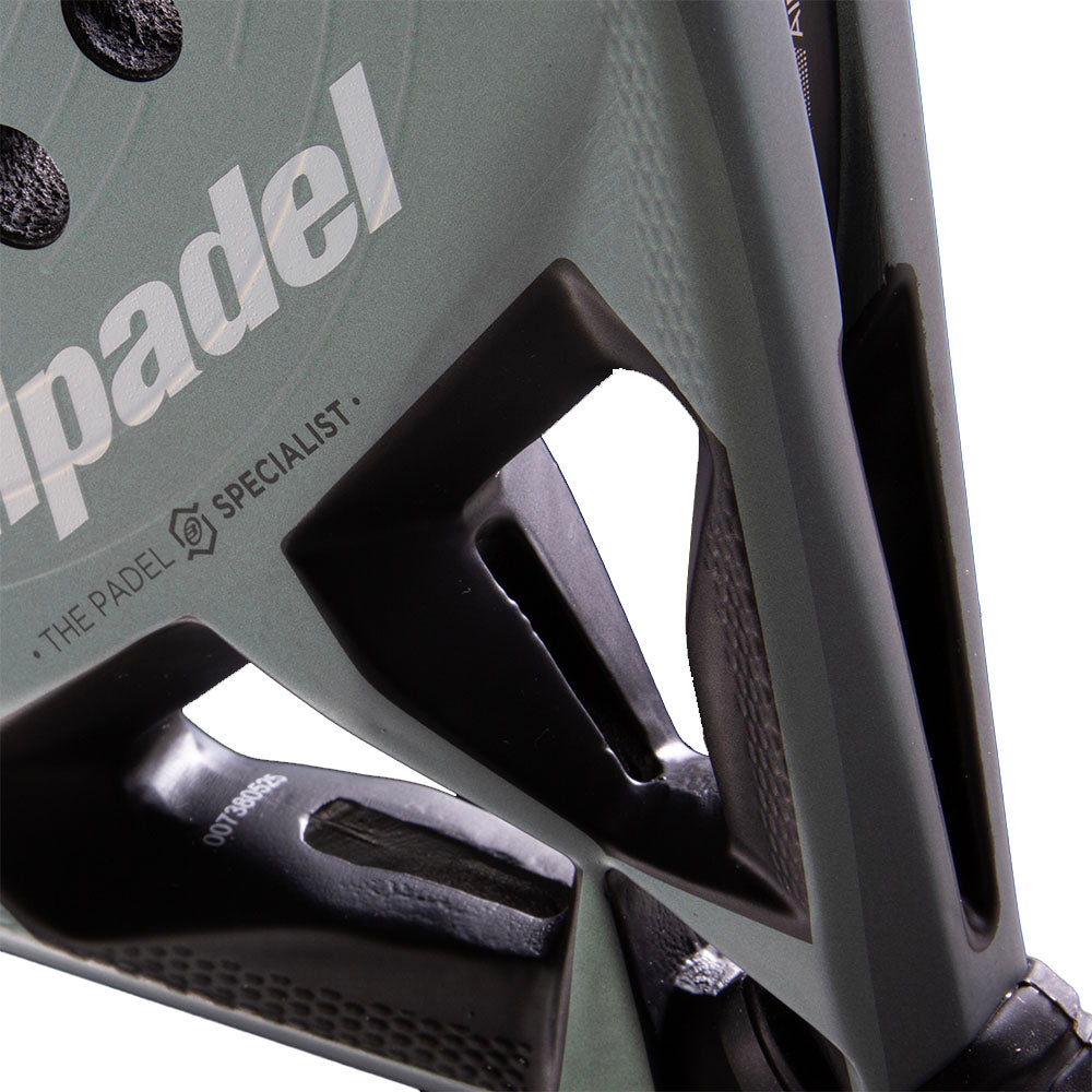 BULLPADEL HACK 04 2026 PAQUITO NAVARRO Padel Racket Palas Bullpadel