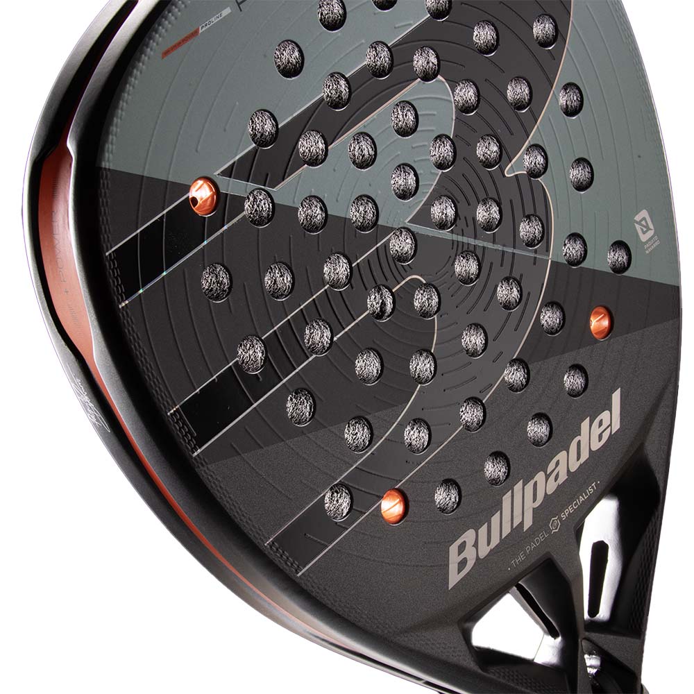 BULLPADEL HACK 04 CMF 2026 PAQUITO NAVARRO Padel Racket Palas Bullpadel