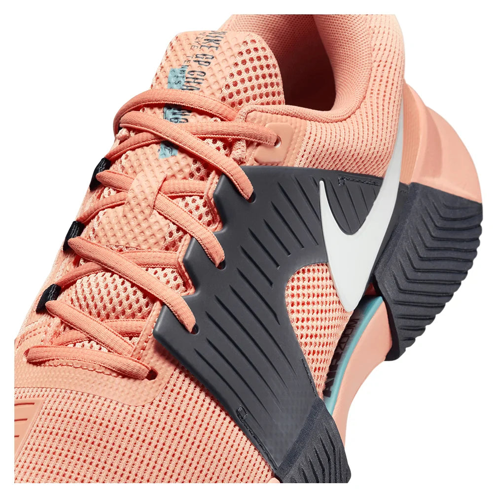 Men's Zoom GP Challenge 1 Tennis Shoes Apricot Agate and White