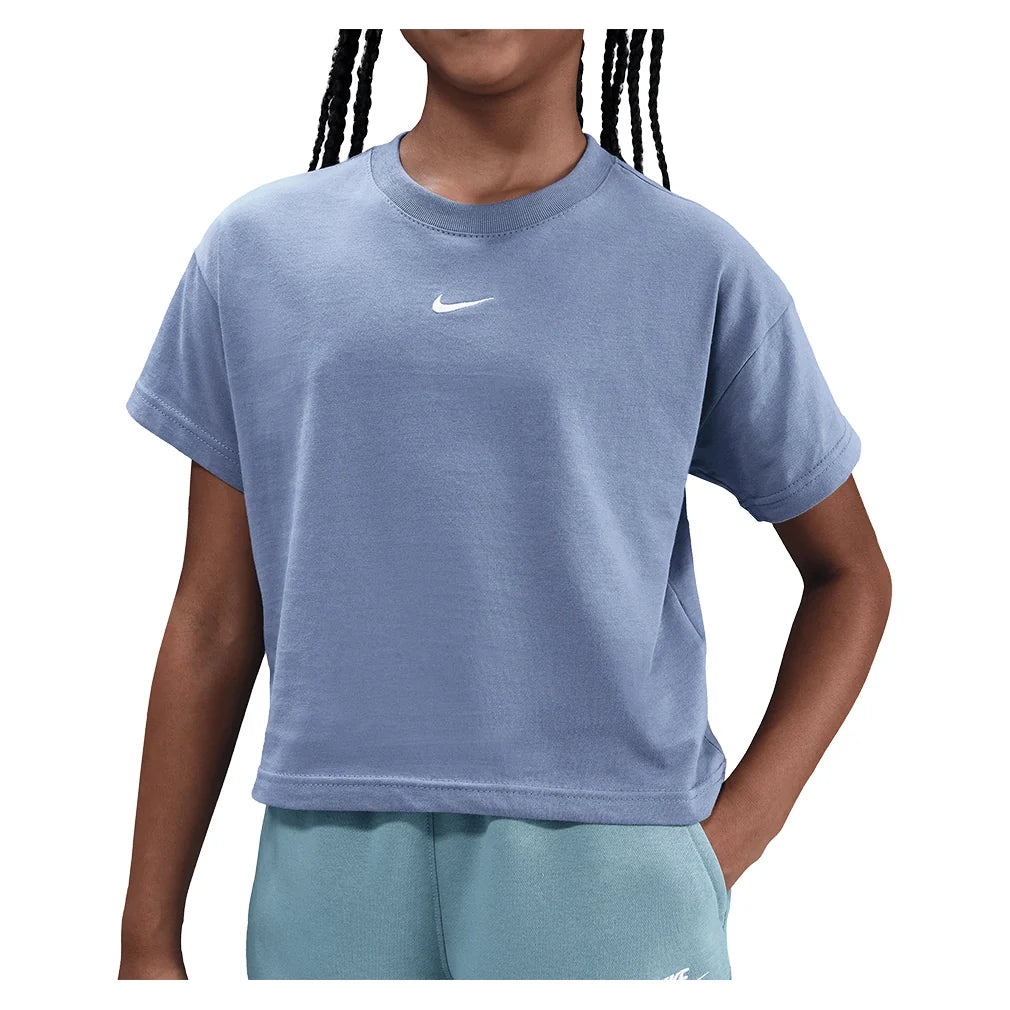 Girls' Sportswear Essential T-Shirt