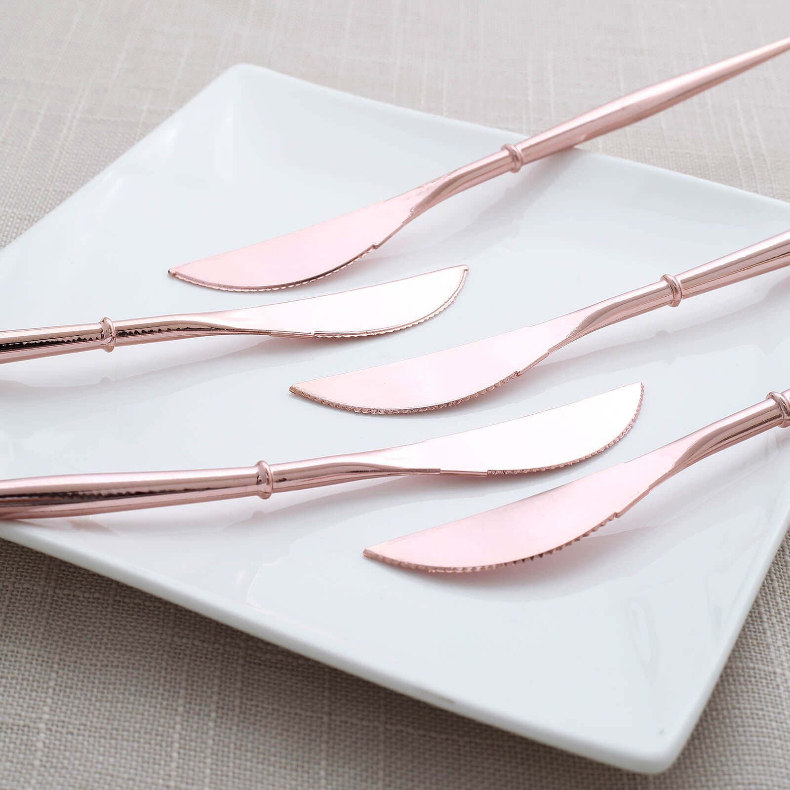 24-Pack Plastic Knives Modern Flatware Rose Gold - Premium Heavy Duty Disposable Silverware 8"