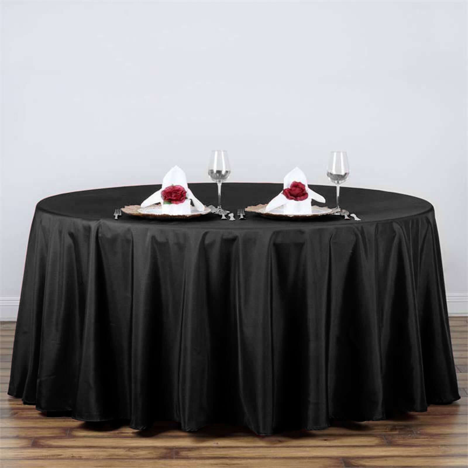 Polyester 120" Round Tablecloth Black - Seamless Wrinkle-Resistant Design for Weddings