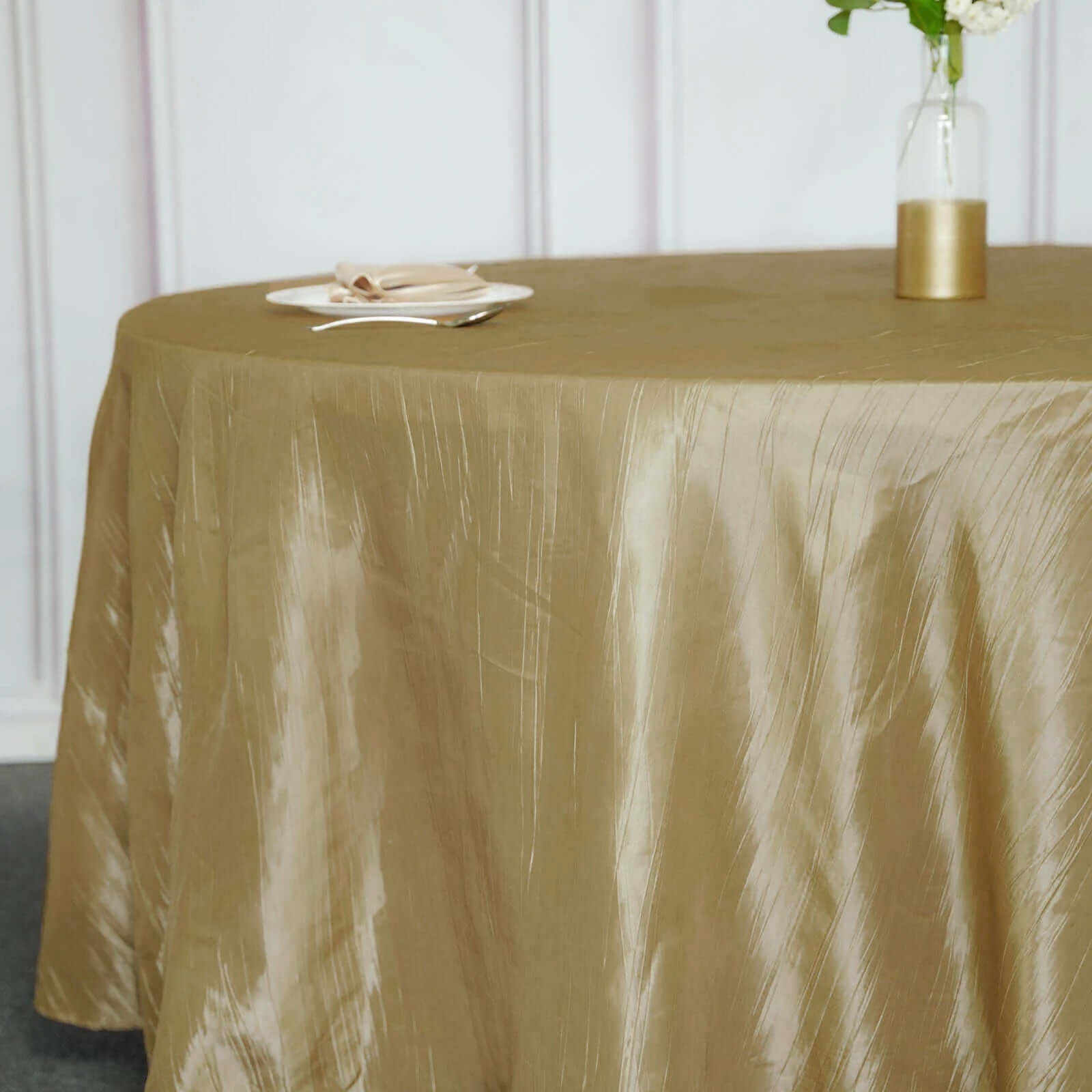 Taffeta 120" Round Tablecloth Gold - Seamless Accordion Crinkle Design for Stylish Occasions