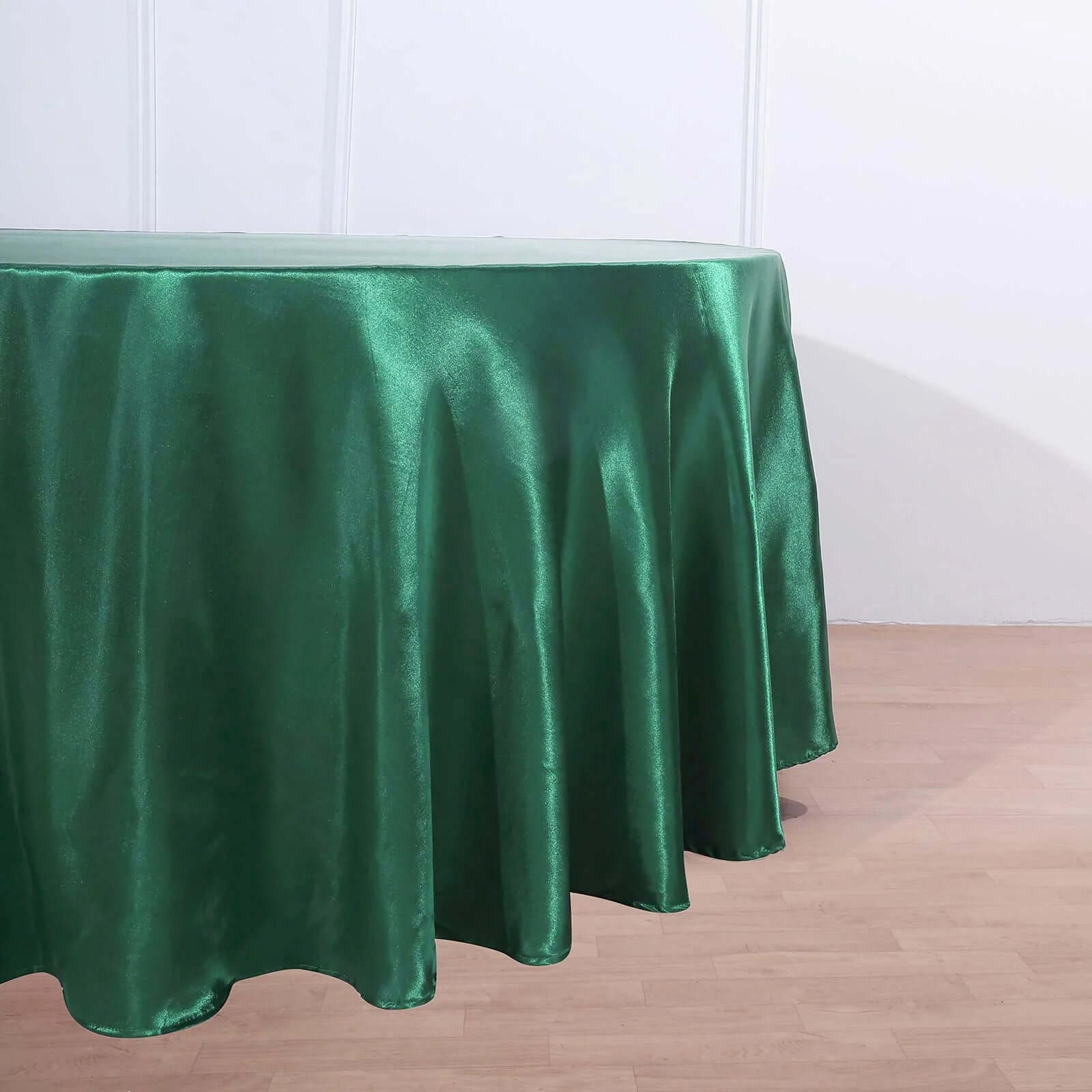 Satin 120" Round Tablecloth Hunter Emerald Green - Stylish Seamless Table Cover