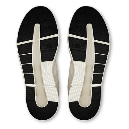 Women's THE ROGER Spin Shoes Sand and Ivory - Bell Racket Store